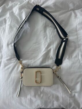 Marc Jacobs Cream Snapshot Camera Crossbody with Black & White Strap